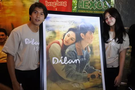 Foto dan biodata pemain dilan 1991. Film 'Dilan 1991' Tayang September 2019, 'Milea' Tayang 2020 - Uzone