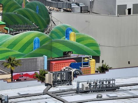 Themed Elements Added To Super Nintendo World Entrance At Universal