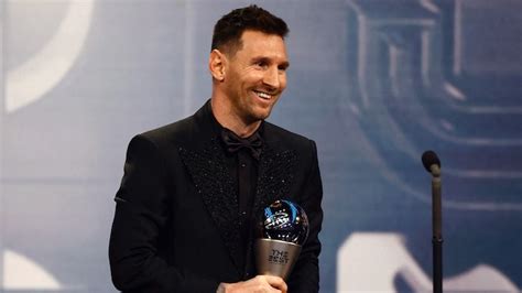 Fifa Best Awards Lionel Messi Named In Fifpro World Xi For A Record