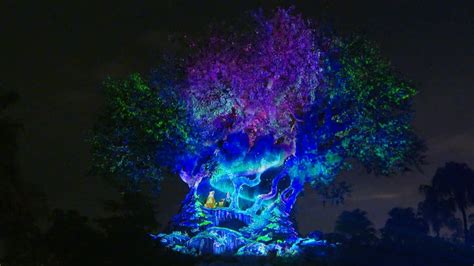 Take A First Look Disneys Animal Kingdoms Tree Of Life ‘awakens For
