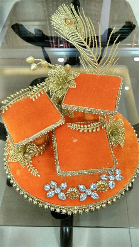 Bucking tradition might be necessary when it comes to selecting an engagement ring that she'll wear for the rest of her life. Pin by Shobhna Savla on decoration tray | Indian wedding ...