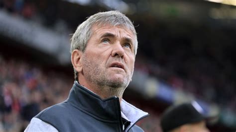 Düsseldorfs trainer friedhelm funkel nimmt die ratschläge seiner frau anja gerne an. Friedhelm Funkel sieht Fortuna Düsseldorf als Favorit ...