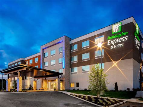 Holiday Inn Express And Suites Madison Opiniones Y Fotos Del Hotel
