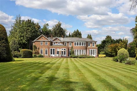 House For Sale In Tite Hill Englefield Green Surrey Tw20
