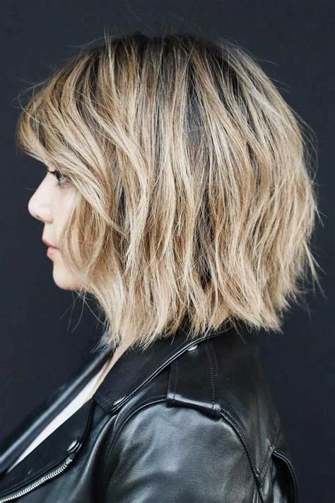 Middle Parted Lob For Thick Hair Layeredbobhairstyles Layeredbob
