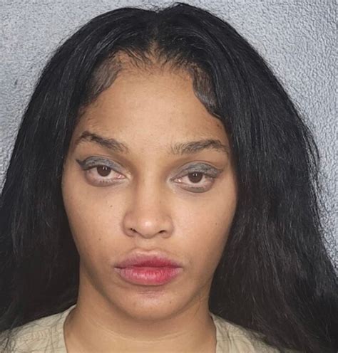 Lipstick Alley On Twitter Joseline Hernandez Arrested In Miami Mugshot A Mess