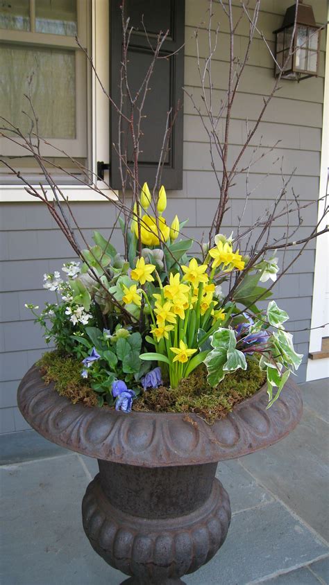Spring Outdoor Flower Pot Arrangement Ideas Decoredo