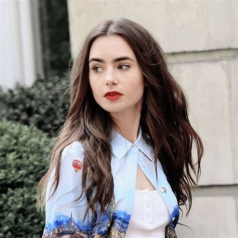 Emily In Paris Lily Collins Lily Collins Hair Liz Kendall