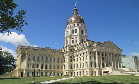 Kansas State Capitol Topeka Kansas This Lovely State Ca Flickr