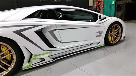 Lamborghini Aventador Gets Carbon Body Kit From Rowen Video