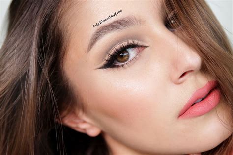 35 Easy Smokey Cat Eye Makeup Step By Step Tutorial