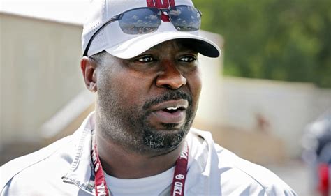 Report Sooners Jay Boulware A Candidate For Texas Special Teams Coach