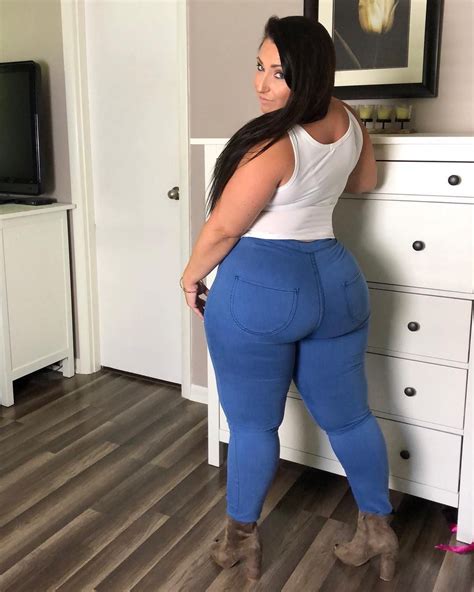 Pin On Curvy With Ivory Complexion