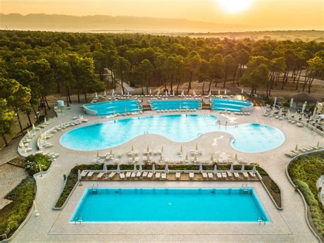 Hotel Zaton Holiday Resort Dalmacja północna Chorwacja opinie