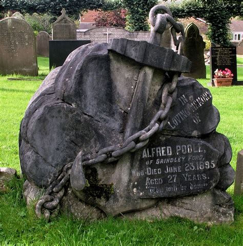 An Unusual Gravestone © Jonathan Kington Cc By Sa20 Geograph