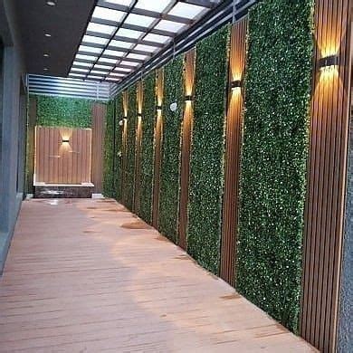 In Exterior House Remodel Green Wall Design