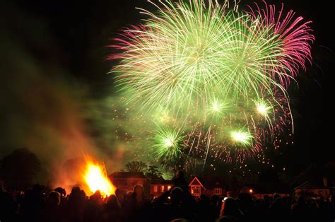 What To Expect At Chiddingfolds Bonfire Night Celebrations Surrey Live