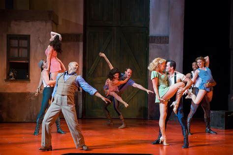 Shakespeare Theatre Throws A Musical Punch With ‘kiss Me Kate The