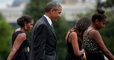Obamas Attend Wedding Of White House Chef