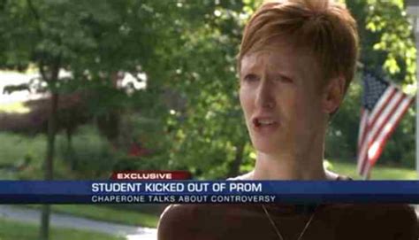 Teen Kicked Out Of Prom Because All Dads Couldnt Stop Staring At Her Page 25 Of 37 True