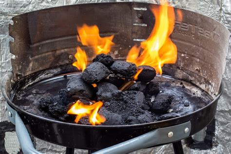 How to | make pork belly tacos on the grill. How to Keep a Charcoal Grill Lit - Backyard Food Fix