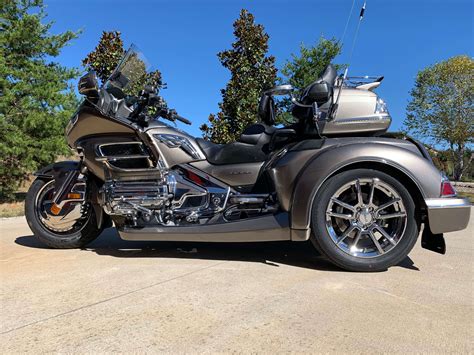 Youve Never Seen A Goldwing Trike Like This — Unb Customs Trike