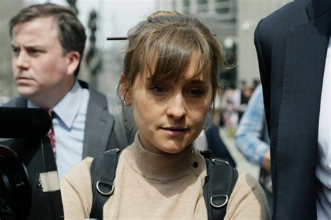 Who Is Allison Mack And How Is She Linked To The Nxivm ‘sex Cult And Keith Raniere The Us Sun