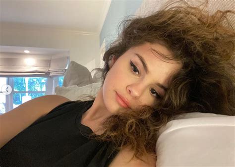 Selena Gomez Shared A Rare Look At Her Natural Waves While In