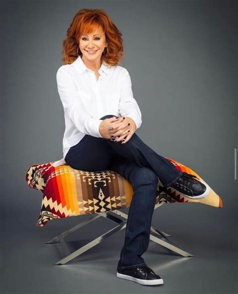 Reba Nell Mcentire ️ 49ers Pictures Reba Mcentire Mane Event Country Music Casual Queen