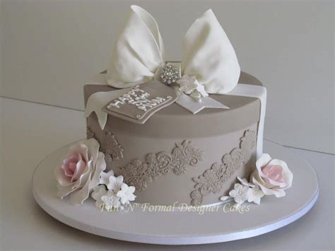 By practically vacationing in your. Beautiful 50th Birthday Cake | Female birthday - 40 ...