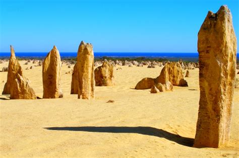 The Ancient Pinnacles Desert Of Western Australia The Vintage News