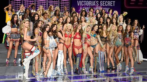 8 Things To Know About The Victoria’s Secret Fashion Show 2017 Vogue