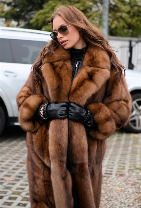 pin by michael dial on fox fur coat fur fashion fur coats women sable fur coat