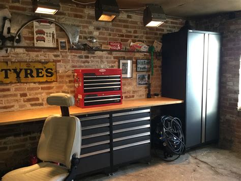A Customers New Man Cave Using Newage Pro Series Cabinets Garage