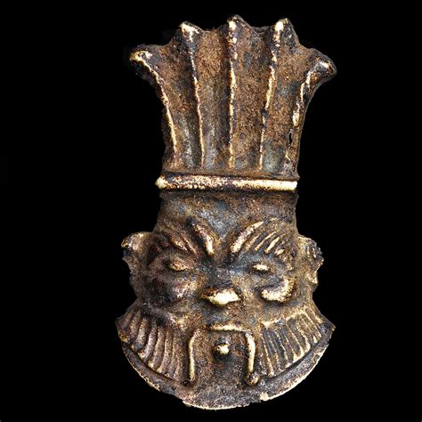Egyptian Bes Amulet Modelled In Gold St James Ancient Art
