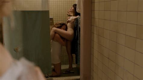 Taylor Schilling Nude Topless And Lesbian And Laura Prepon Nude Topless