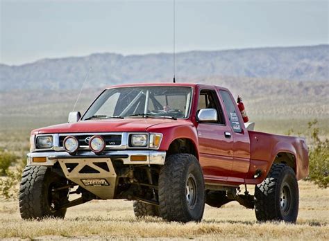 Toyota thinks so, investing heavily in baldwin's new flagship race truck, a new tundra trd pro based trophy truck. Save by Hermie | Toyota hilux, Trophy truck, Offroad trucks