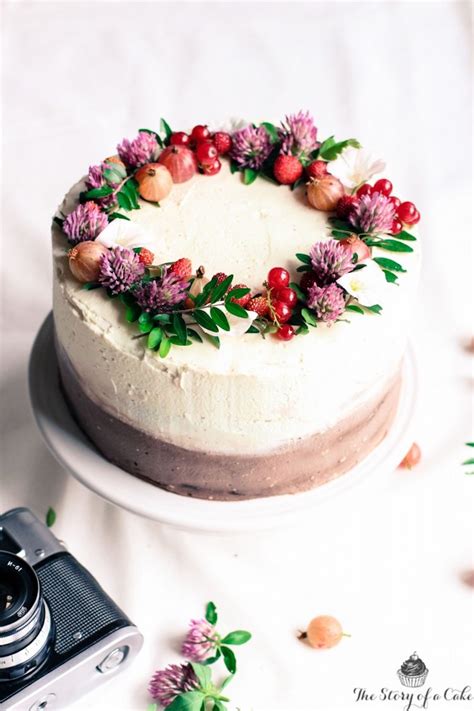 Edible Flower Cakes Let You Enjoy Beautiful Blooms In Sight And Taste