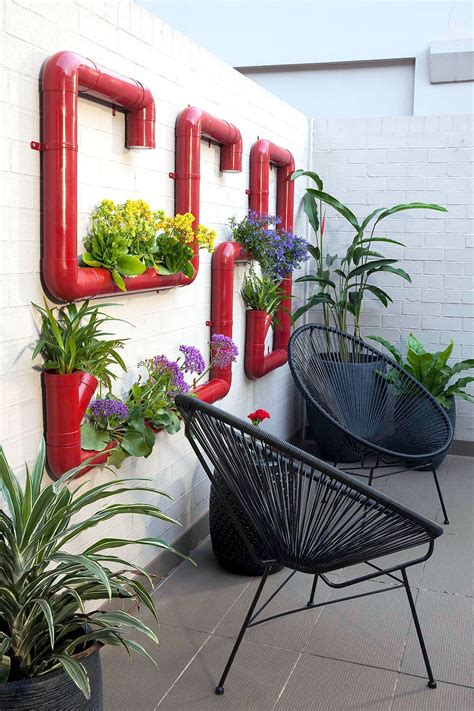 Vertical Pipe Garden An Industrial Style Planter Using Pvc Pipe