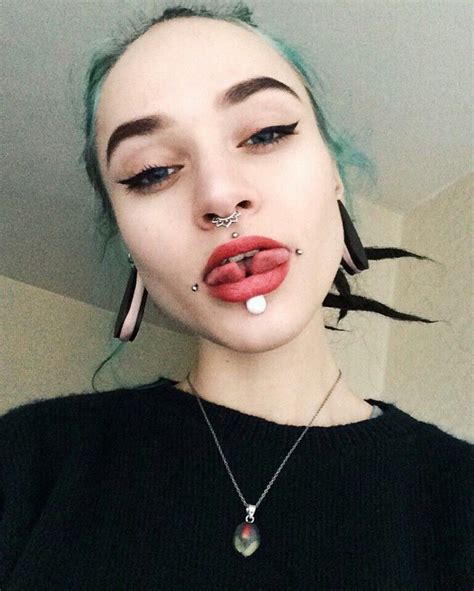 Pin By Alice Shermar On Anna ♡ Somna Cool Piercings Piercings Unique Mouth Piercings