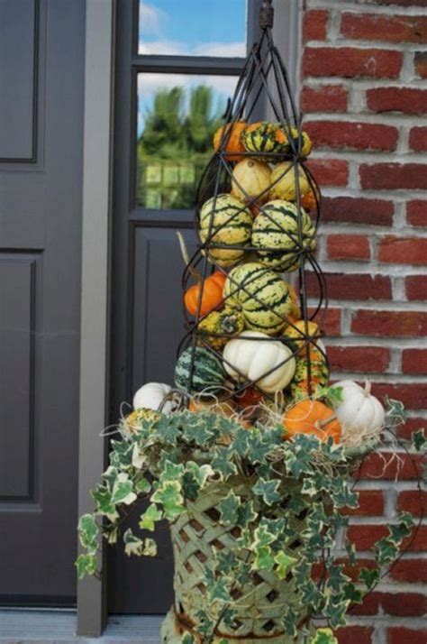 Stunning Fall Planters For Easy Garden Fall Decorations 49 Decorhead
