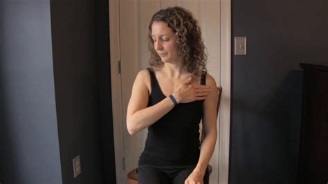 Self Manual Lymphatic Drainage For The Arm Upper Extremity Youtube Drainage Manual Self
