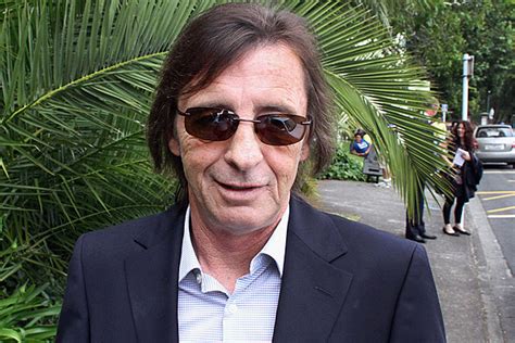 When minor has performed his obligation: Phil Rudd Procuring-Murder Charge Dropped