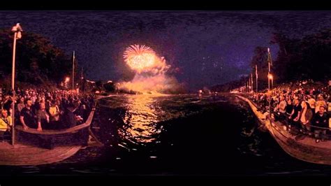 August feuerwerk auf dem thunersee bei gunten. 1. August Feuerwerk Rheinfall - 360 Grad Video - YouTube