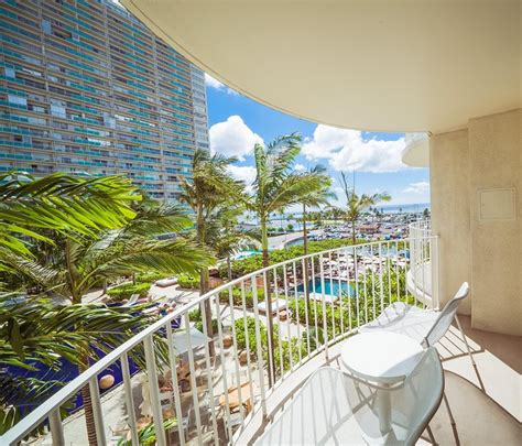 The Modern Honolulu Studio Suite With Terrace King Updated 2020