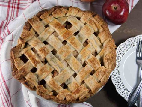 World S Best Apple Pie Cook S Illustrated Recipe Boston Girl Bakes