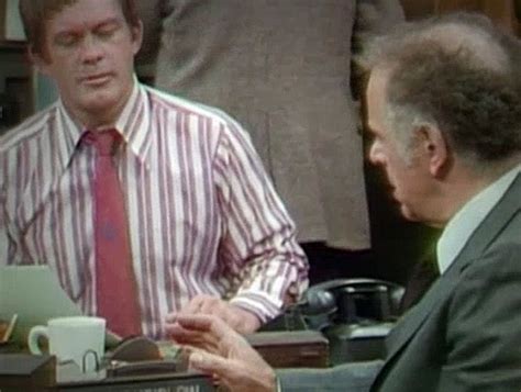 Barney Miller S08e20 Landmark Pt1 Video Dailymotion