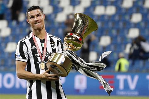 Cristiano Ronaldo Campeón De Todo En España Inglaterra E Italia