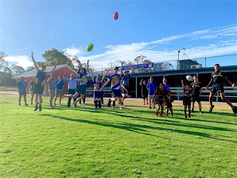 A crime scene was established in lower king st where two men were shot just before 6pm on saturday. Caboolture Sports Club $1M Pledged to Rugby & Touch ...