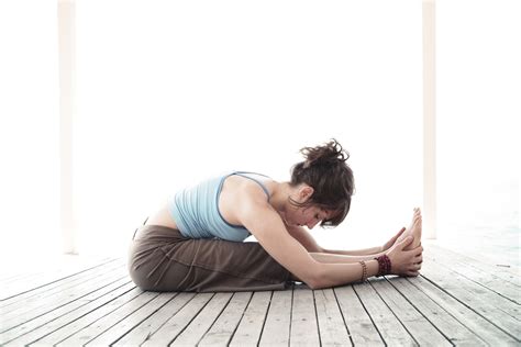 Cómo es y qué esperar de una clase de yoga